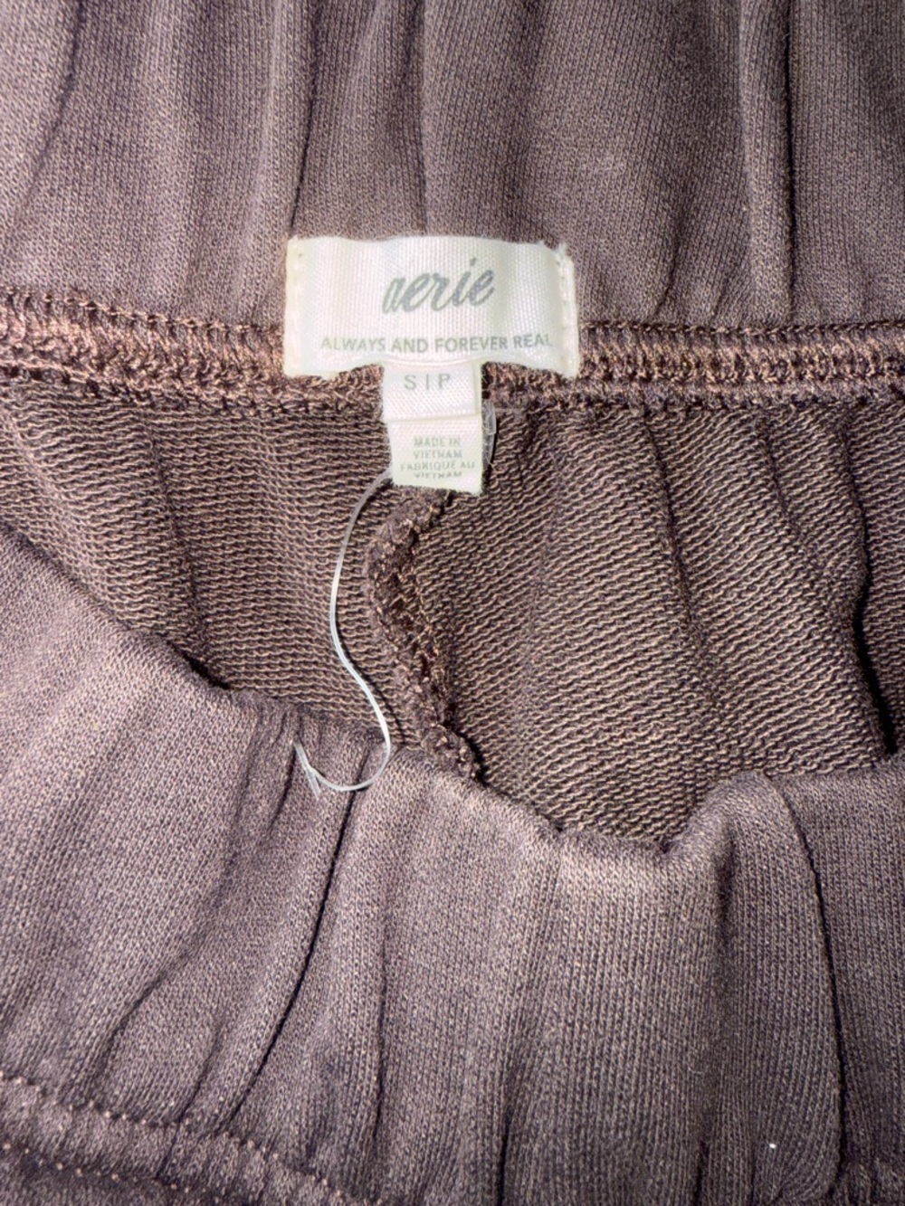 Aerie | Jet Setter Jogger | Small | Deep Earth Brown - Picture 6 of 8